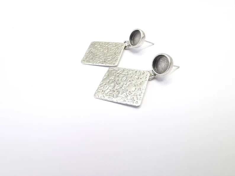 Earring Blank Base Antique Silver Plated Brass Earring Bezel (8mm cabochon bezel) (38x26mm) G34712