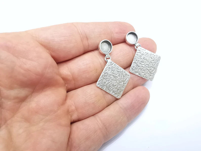 Earring Blank Base Antique Silver Plated Brass Earring Bezel (8mm cabochon bezel) (38x26mm) G34712