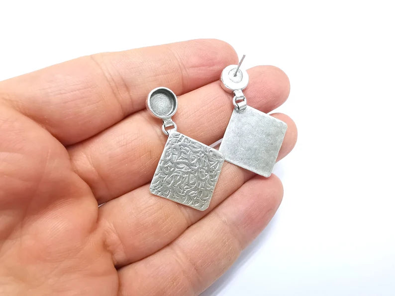 Earring Blank Base Antique Silver Plated Brass Earring Bezel (8mm cabochon bezel) (38x26mm) G34712