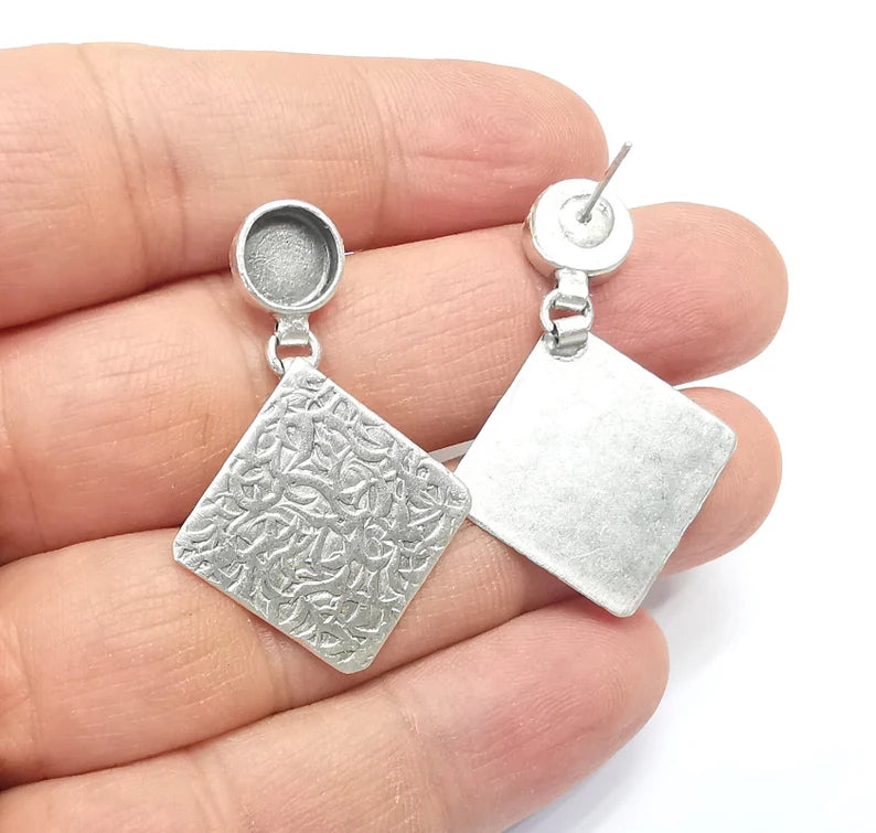 Earring Blank Base Antique Silver Plated Brass Earring Bezel (8mm cabochon bezel) (38x26mm) G34712