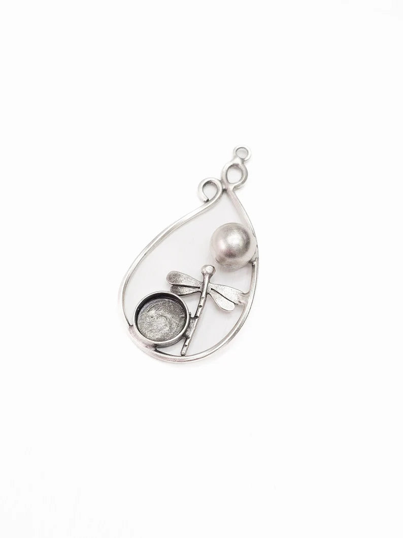 Dragonfly Ball Round Pendant Base Setting Bezel Blank Antique Silver Plated Brass Pendant (60mm) (10mm blank) G34625