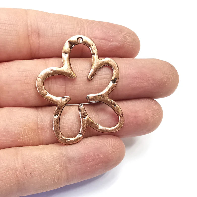 Flower Hammered Charms, Dangle Charms Antique Copper Plated (42x35mm) G34742