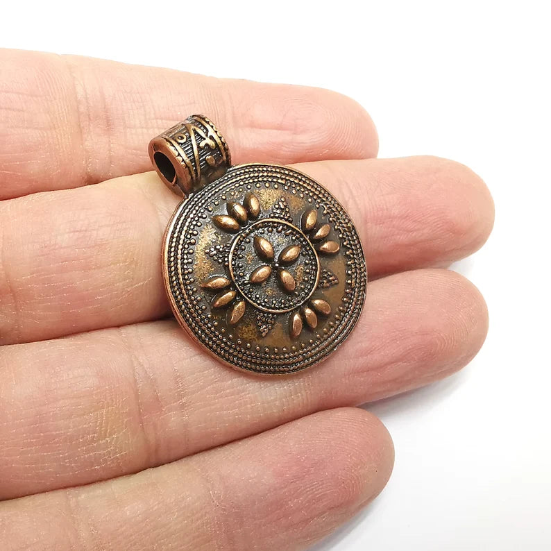 Antique Copper Round Pendant , Antique Copper Plated (38x29mm) G34751