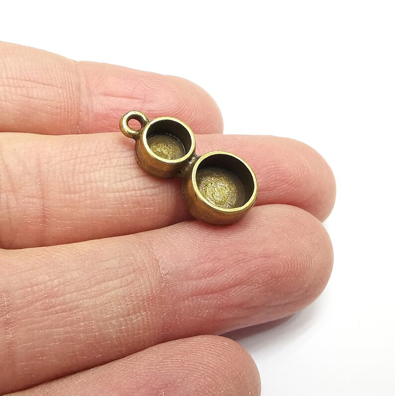 2 Round Charms Blanks, Resin Bezel Bases, Mosaic Mountings, Dry flower Frame, Polymer Clay base, Antique Bronze Plated (8 and 6mm) G34753