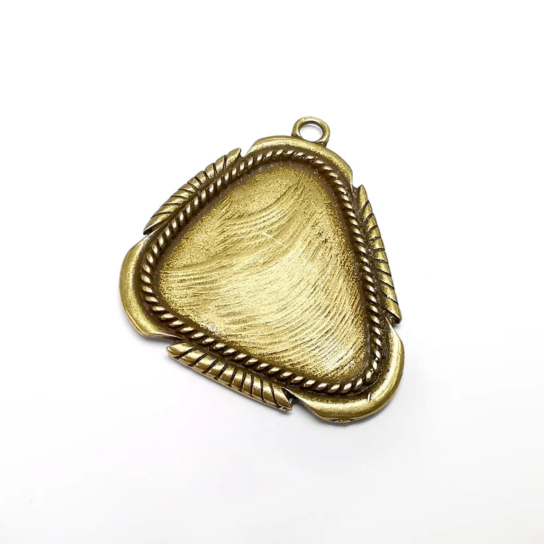 Pendant Blanks, Resin Bezel, Cabochon Bases, Mosaic Mountings, Dry flower Frame, Polymer Clay, Antique Bronze Brass (40x40mm) G34764