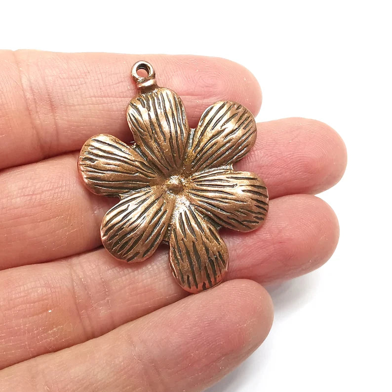 Flowers Charms, Daisy Charms, Antique Copper Plated Plants Charms (46x36mm) G34771