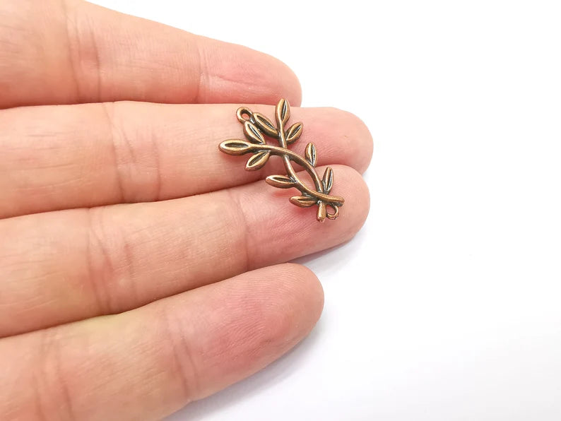 5 Leaf Charms, Antique Copper Plated Charms (27x18mm) G34684