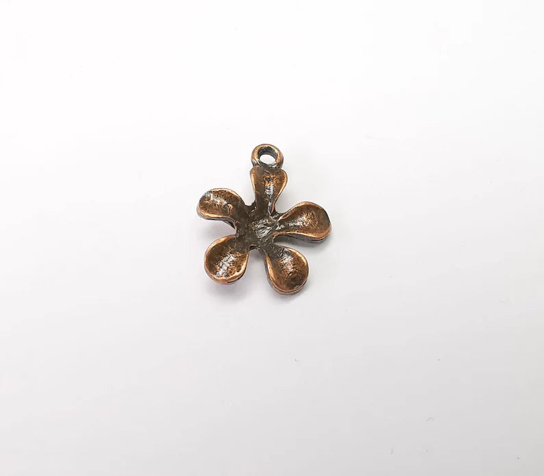 2 Flower Charms, Antique Copper Plated Charms (21x17mm) G34685