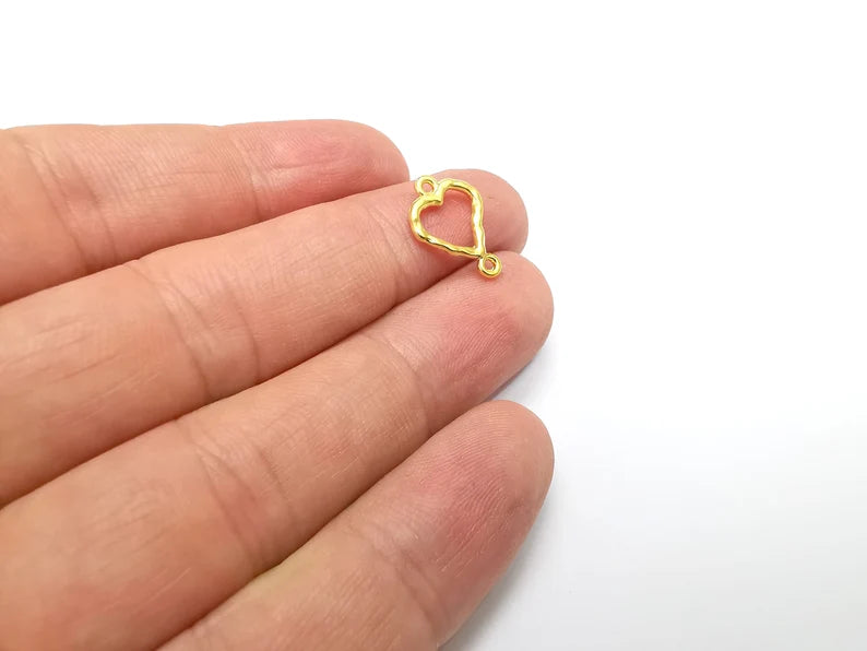 5 Little Sweet Heart Connector Charms Gold Plated Charms (17x12mm) G34688