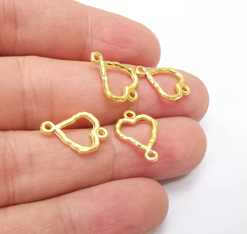 5 Little Sweet Heart Connector Charms Gold Plated Charms (17x12mm) G34688