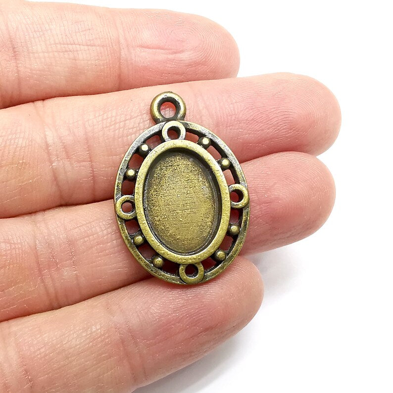 Oval Pendant Blanks, Resin Bezel Bases, Mosaic Mountings, Dry flower Frame, Polymer Clay base, Antique Bronze Plated (18x13mm) G34810