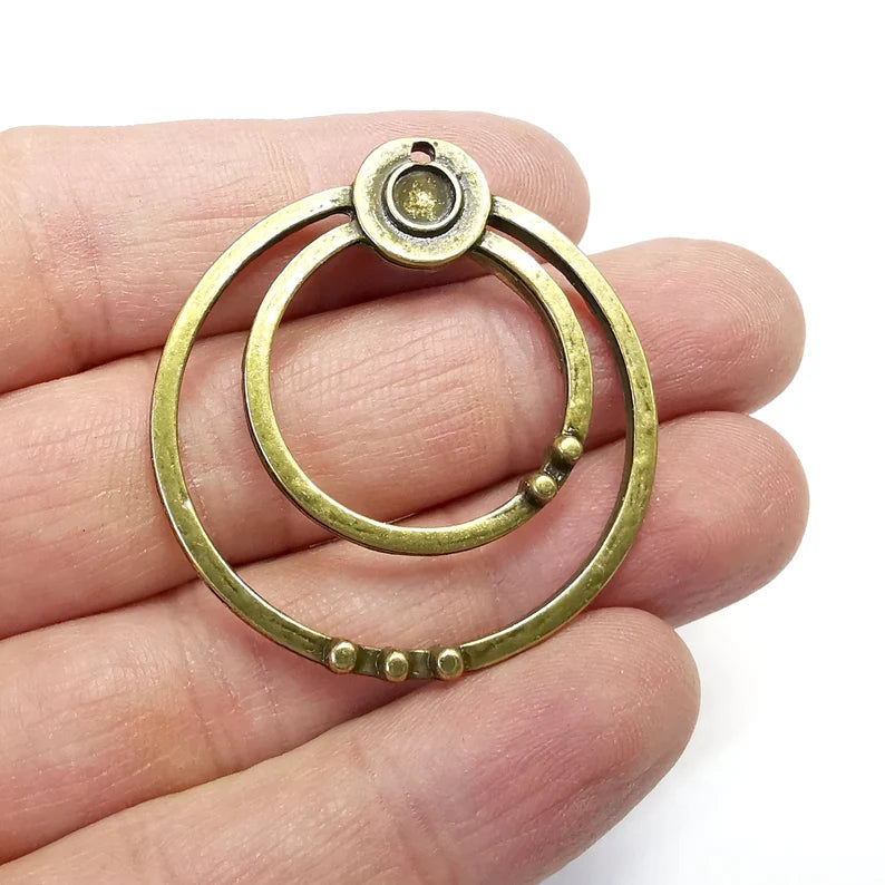 Circles Round Charm Blank Base Antique Bronze Plated 44x40mm (Blank Size 5mm) G34850
