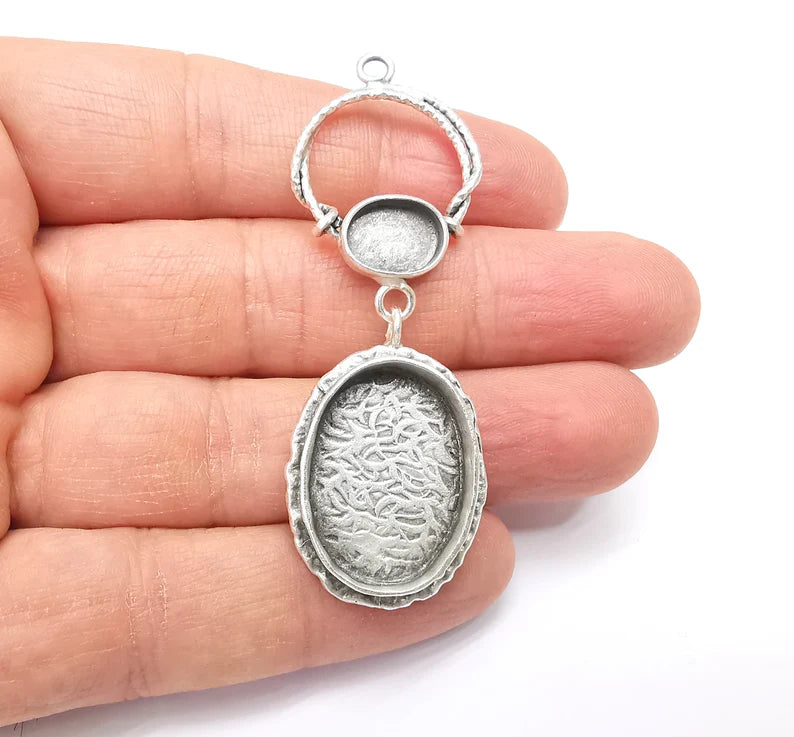 Silver Pendant Blank, Cabochon Bezel, Earring Base, inlay Mountings, Resin Necklace Antique Silver Plated Brass ( 24x17 and 11x8mm) G34865