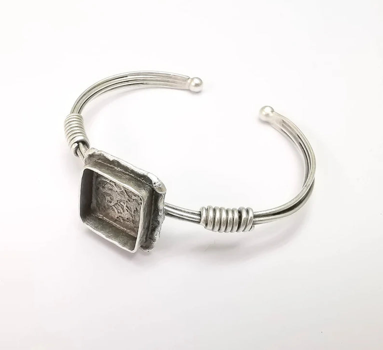 Wire Wrapped Bracelet, Bangle Bracelet Bezel, Wrap Cuff Resin Blank, Wristband Cabochon Base, Adjustable Antique Silver Brass (15mm) G34870