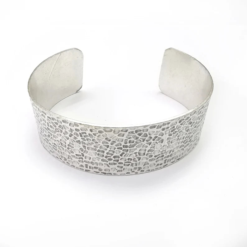 Hammered Bracelet Bezel Cuff Blank Mountings Bangle Base Setting Antique Silver Plated Brass Adjustable Bracelet (25mm) G34800