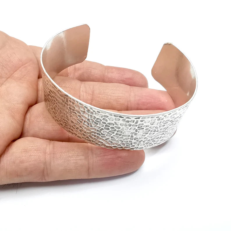 Hammered Bracelet Bezel Cuff Blank Mountings Bangle Base Setting Antique Silver Plated Brass Adjustable Bracelet (25mm) G34800