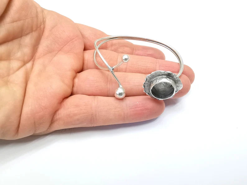 Wire Wrapped Bracelet Bezel, Wrap Cuff Resin Blank, Wristband Base, Cabochon Mountings, Adjustable Antique Silver Plated Brass (12mm) G34901