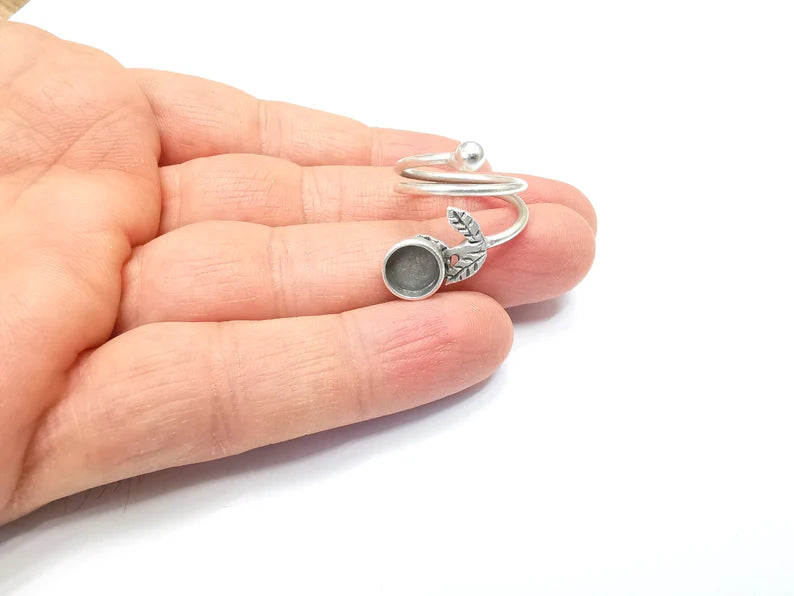 Wrap Leaf Ring Setting, Cabochon Blank, Resin Bezel, inlay Mounting, Epoxy Frame Base, Adjustable Antique Silver Plated Brass 8mm G34902