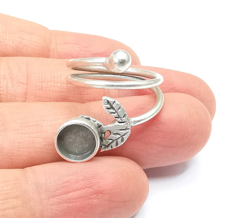 Wrap Leaf Ring Setting, Cabochon Blank, Resin Bezel, inlay Mounting, Epoxy Frame Base, Adjustable Antique Silver Plated Brass 8mm G34902
