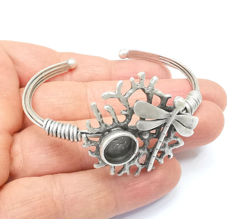 Dragonfly Bracelet, Wire Wrapped Cuff, Bangle Bezel, Resin Blank, Wristband Cabochon Base, Adjustable Antique Silver Brass (10mm) G34921