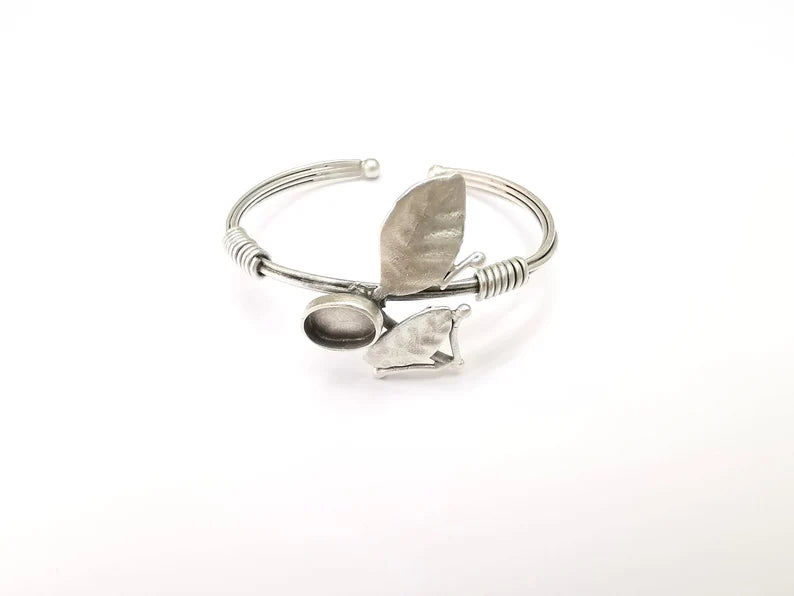 Leaf Bracelet Blank, Wire Wrapped Cuff, Bangle Bezel, Resin Blank, Wristband Cabochon Base, Adjustable Antique Silver Brass (11x8mm) G34926