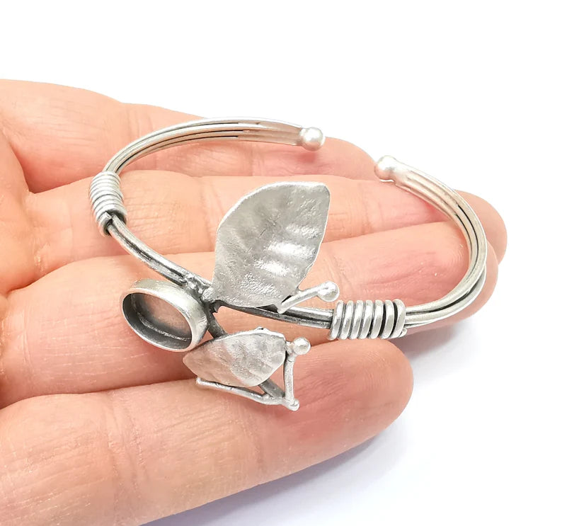 Leaf Bracelet Blank, Wire Wrapped Cuff, Bangle Bezel, Resin Blank, Wristband Cabochon Base, Adjustable Antique Silver Brass (11x8mm) G34926