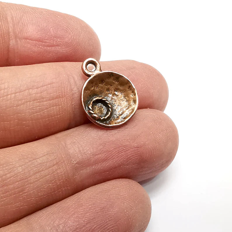 Disc Charms, Hammered, Disc Charms, Antique Copper Plated Charms (17x13mm) G34930