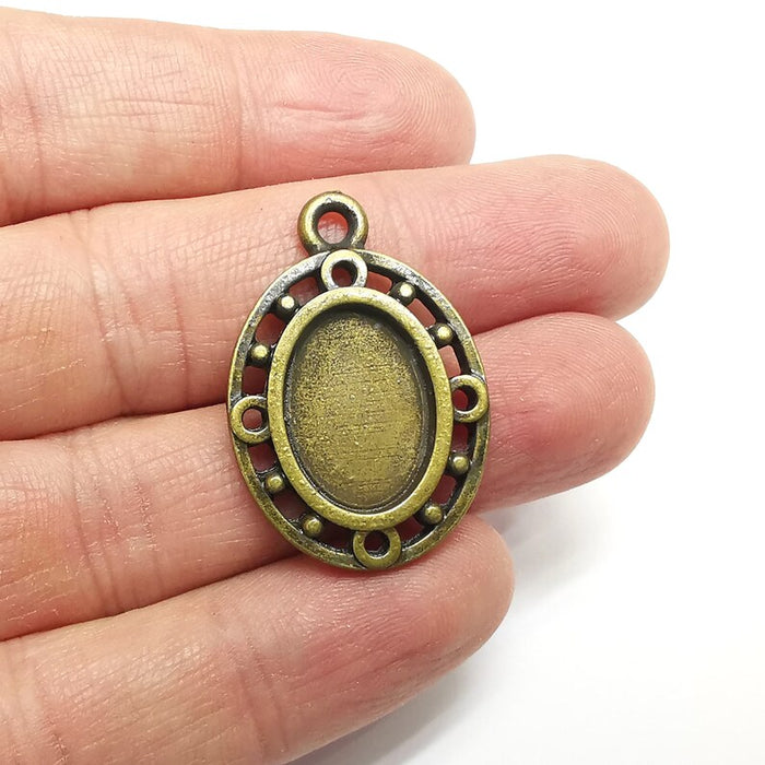 Oval Pendant Blanks, Resin Bezel Bases, Mosaic Mountings, Dry flower Frame, Polymer Clay base, Antique Bronze Plated (18x13mm) G34810
