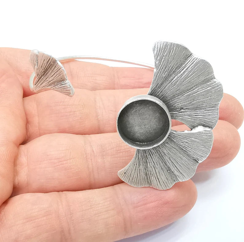 Leaf Bracelet Blank, Wire Wrapped Cuff, Bangle Bezel, Resin Blank, Wristband Cabochon Base, Adjustable Antique Silver Brass (14mm) G34942