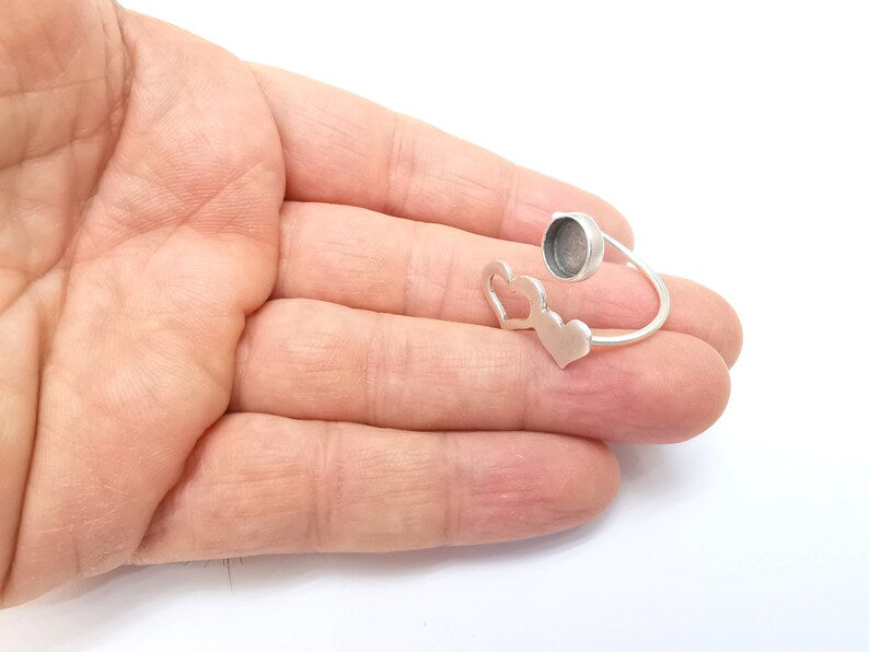 Heart Wrap Ring Setting, Cabochon Blank, Resin Bezel, inlay Mounting, Epoxy Frame Base, Adjustable Antique Silver Plated Brass 8mm G34952