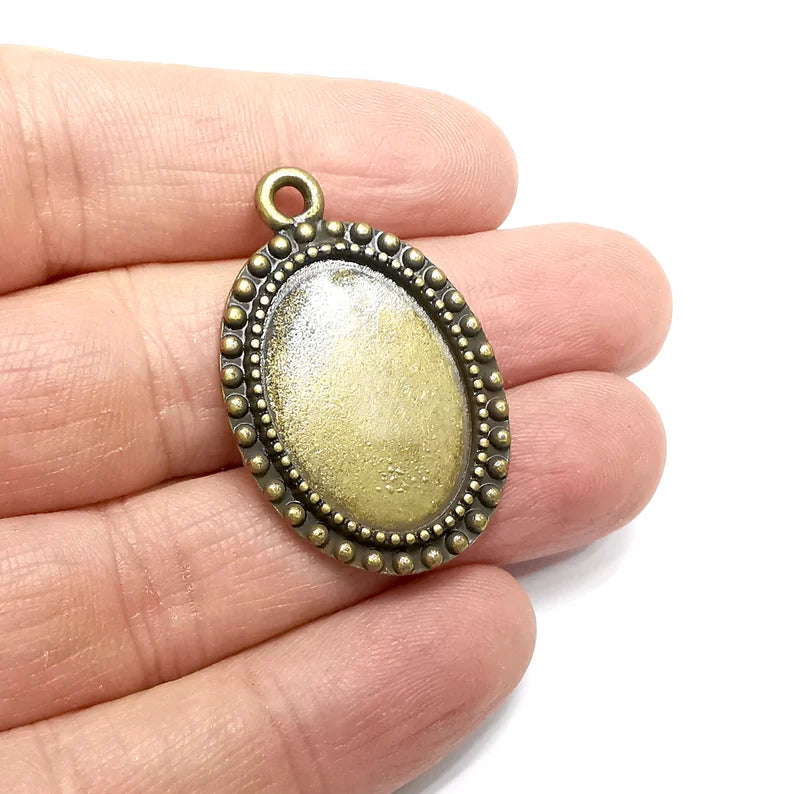 Oval Pendant Blanks, Resin Bezel Bases, Mosaic Mountings, Dry flower Frame, Polymer Clay base, Antique Bronze Plated (25x18mm) G34816