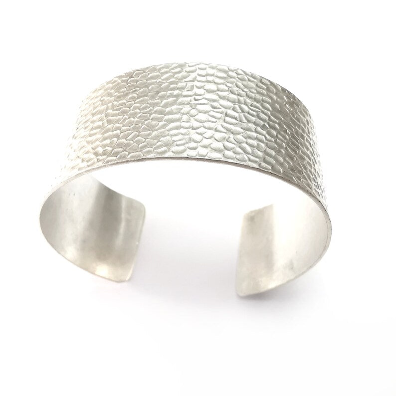 Hammered Bracelet, Cuff Blank, Bracelet Base, Antique Silver Plated, Brass Adjustable Bracelet (30mm) G34971