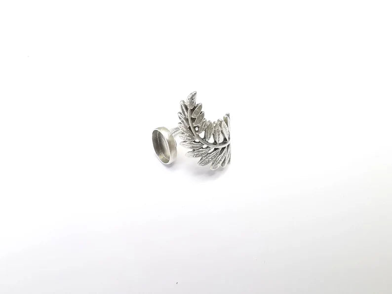 Fern Ring Setting, Cabochon Blank, Resin Bezel, Leaf Mounting, Epoxy Frame Base, Adjustable Antique Silver Plated Brass 11x8mm G34994