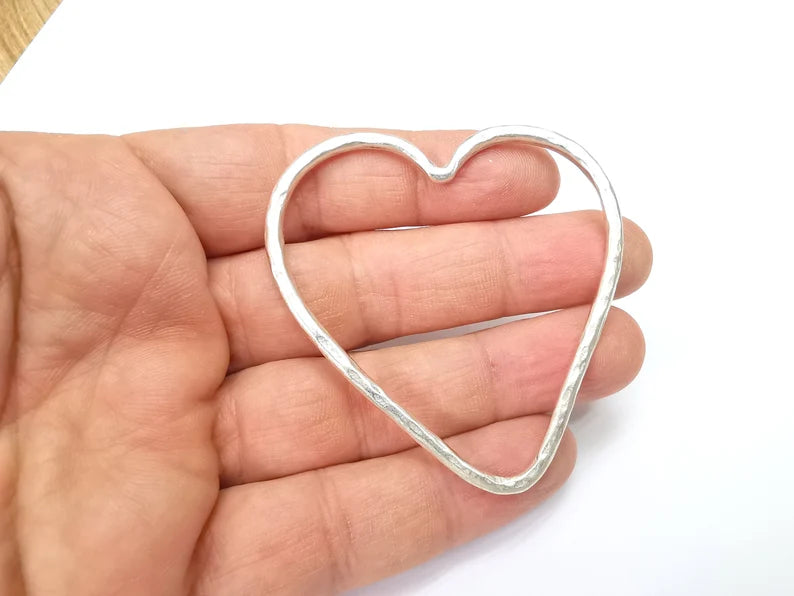 Big Heart Pendant, Large Heart, Hollow Heart Earring, Heart Frame, Heart Locket, Heart Medallion, Antique Silver Plated Metal 66x61mm G34999