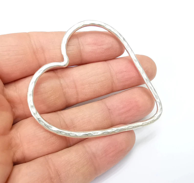 Big Heart Pendant, Large Heart, Hollow Heart Earring, Heart Frame, Heart Locket, Heart Medallion, Antique Silver Plated Metal 66x61mm G34999
