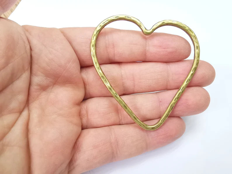 Big Heart Pendant, Large Heart, Hollow Heart Earring, Heart Frame, Heart Locket, Heart Medallion, Antique Bronze Plated Metal 66x61mm G35001