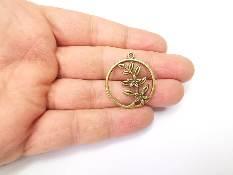 Flower Leaf Charms, Bronze Floral Charms, Earring Charms, Bronze Pendant, Necklace Pendant, Antique Bronze Plated Metal 31x28mm G35002