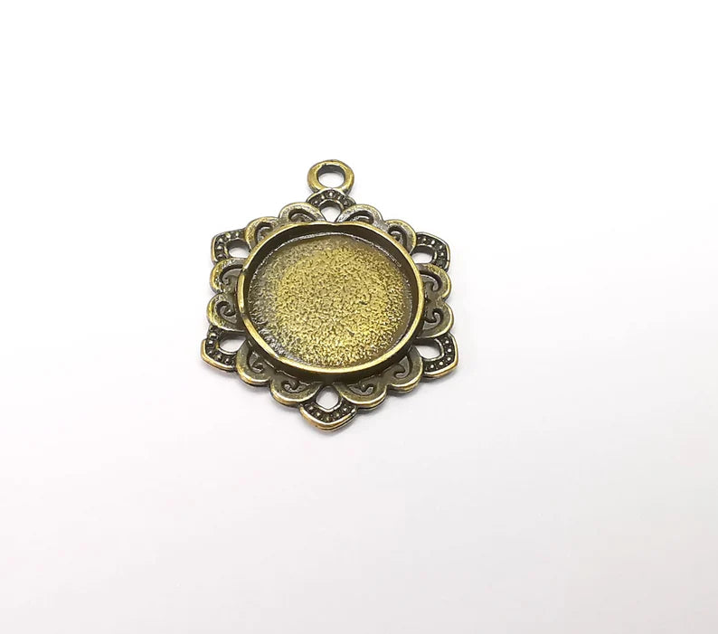 10 Bronze Pendant Blank, Cabochon Bezel, Pendant Frame, inlay Mountings, Resin Necklace Base, Antique Bronze Plated Metal 14mm blank G35040