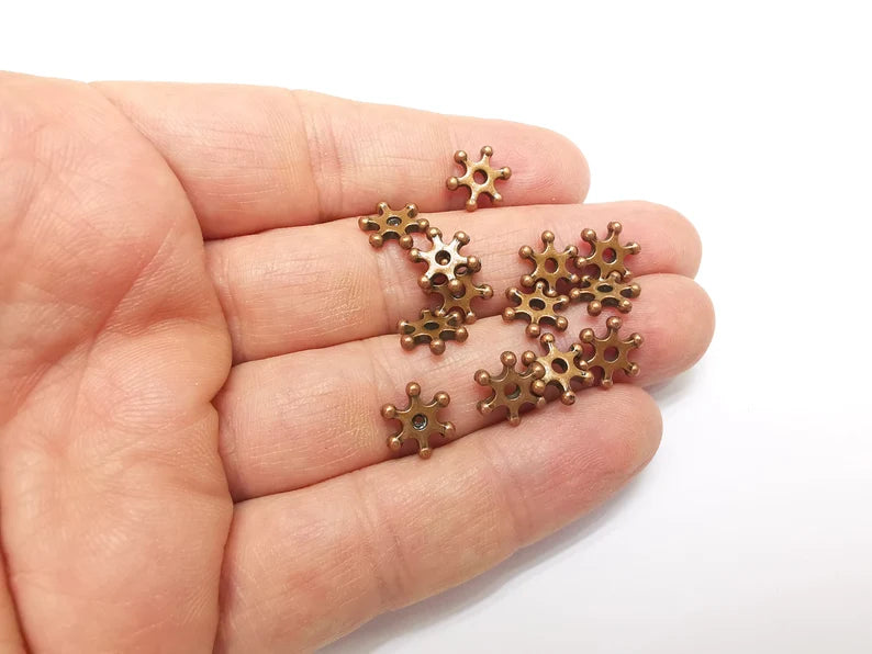 10 Copper Snowflake Bead, Perforated Connector, Copper Jewelry Parts, Bracelet Component, Antique Copper Plated Metal Finding (10mm) G35042