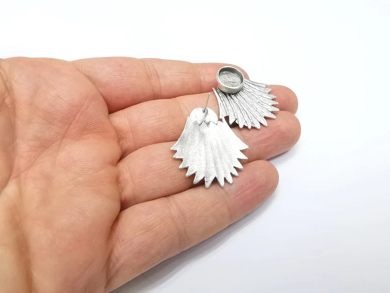 Silver Earring Base, Earring Blank, Ear Settings Bezel, Resin Blank, Cabochon Mountings, Antique Silver Plated Brass (10mm blanks) G35045