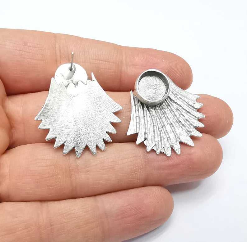 Silver Earring Base, Earring Blank, Ear Settings Bezel, Resin Blank, Cabochon Mountings, Antique Silver Plated Brass (10mm blanks) G35045