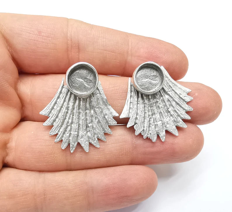 Silver Earring Base, Earring Blank, Ear Settings Bezel, Resin Blank, Cabochon Mountings, Antique Silver Plated Brass (10mm blanks) G35045