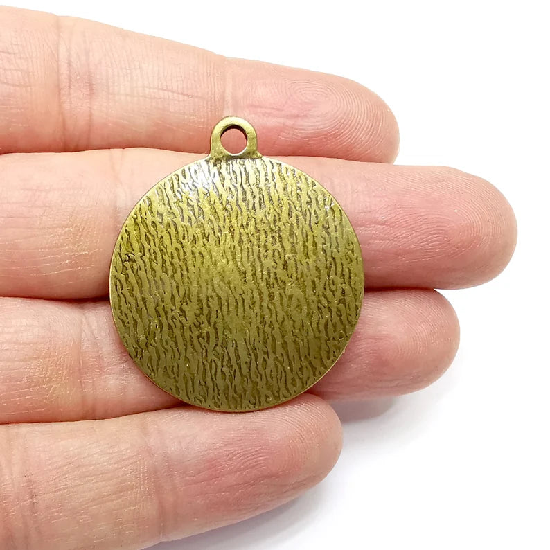 Brushed Pendant, Dome Round Pendant, Medallion, Antique Bronze Plated Metal (39x34mm) G35052