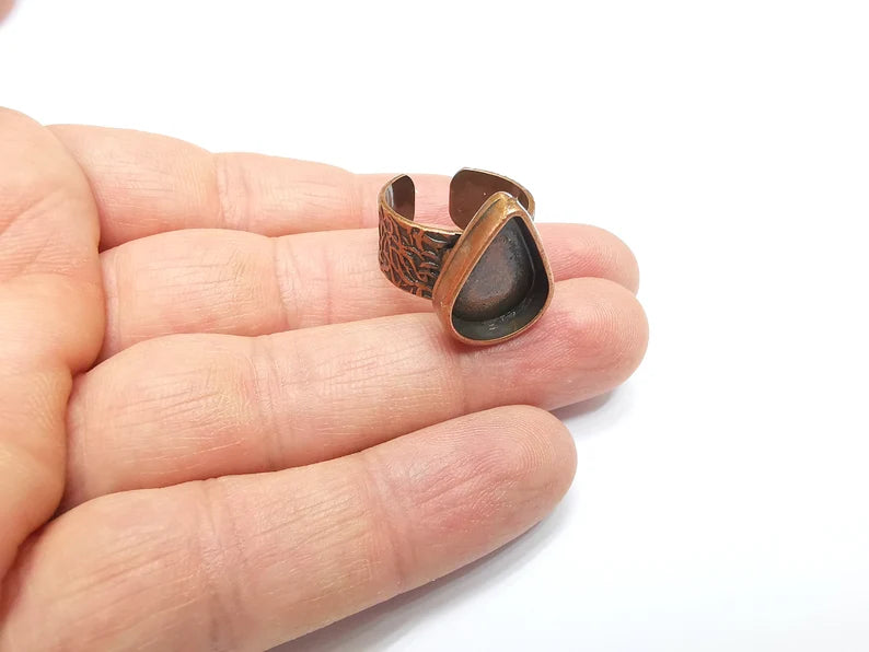 Copper Ring Setting, Cabochon Blank, Resin Bezel, Round Ring Mounting, Epoxy Frame Base, Adjustable Antique Copper Plated 18x13mm G35059