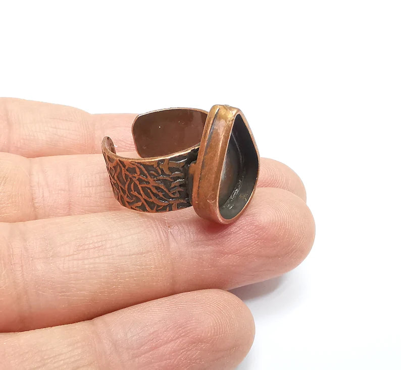 Copper Ring Setting, Cabochon Blank, Resin Bezel, Round Ring Mounting, Epoxy Frame Base, Adjustable Antique Copper Plated 18x13mm G35059