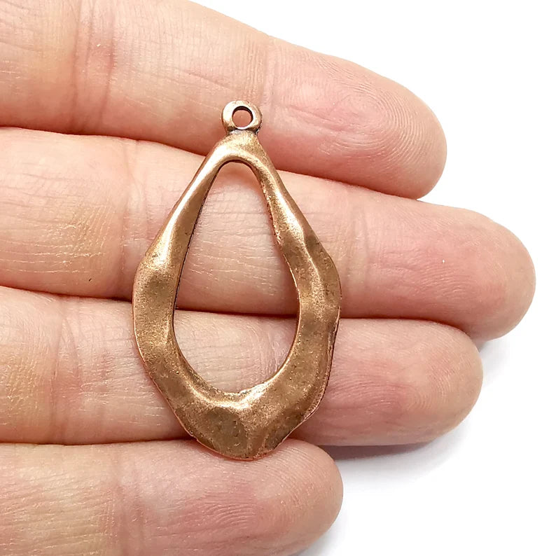 2 Drop Charms, Organic Charms, Ethnic Earring Charms, Copper Rustic Pendant, Necklace Parts, Antique Copper Plated 42x25mm G35070