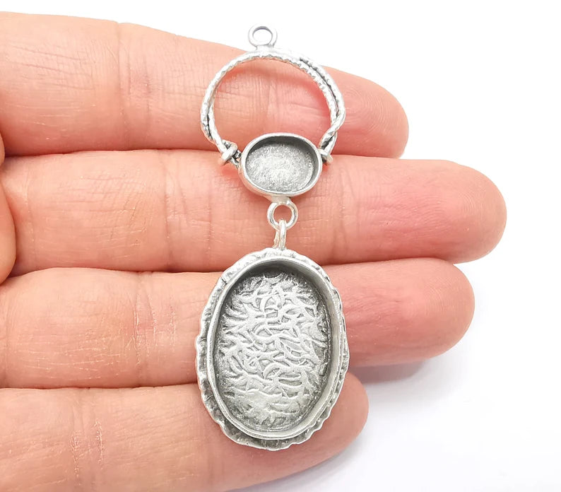 Silver Pendant Blank, Cabochon Bezel, Earring Base, inlay Mountings, Resin Necklace Antique Silver Plated Brass ( 24x17 and 11x8mm) G34865