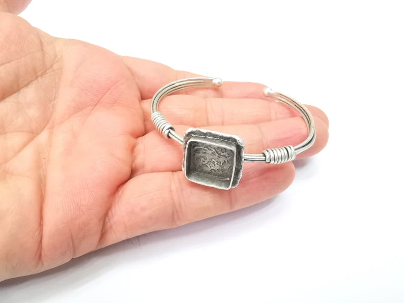 Wire Wrapped Bracelet, Bangle Bracelet Bezel, Wrap Cuff Resin Blank, Wristband Cabochon Base, Adjustable Antique Silver Brass (15mm) G34870
