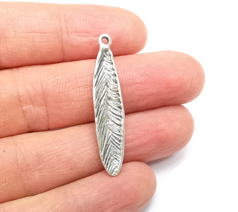 2 Feather Charms, Boho Charms, Leaf Charms, Dangle Earring Charms, Silver Pendant, Necklace Parts, Antique Silver Plated 40x8mm G35072