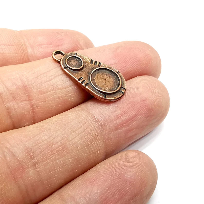 2 Copper Pendant Blank, Cabochon Bezel, Locket Pendant Base, inlay Mountings, Resin Necklace, Antique Copper Plated (8 - 4 mm blank) G35083